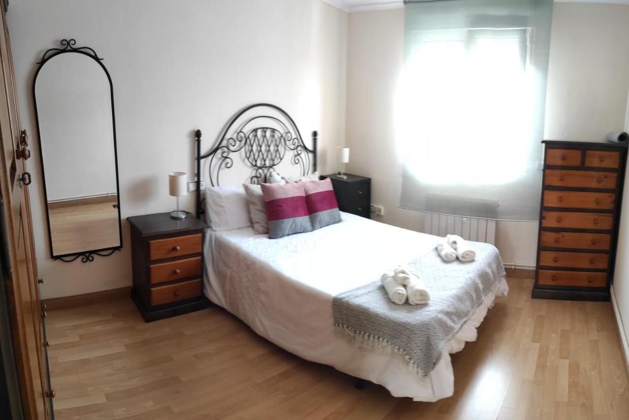 Apartamento De 2 Habitaciones A Un Paso De Begona Gijón Exterior foto